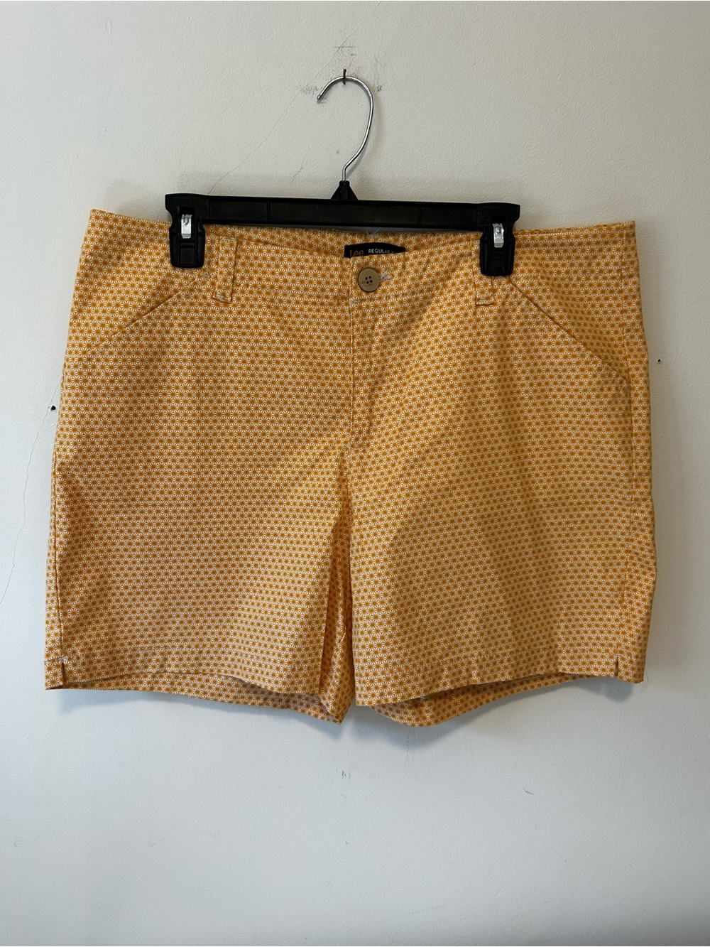 Lee Yellow Micro-Pattern Mid Rise Women's Shorts